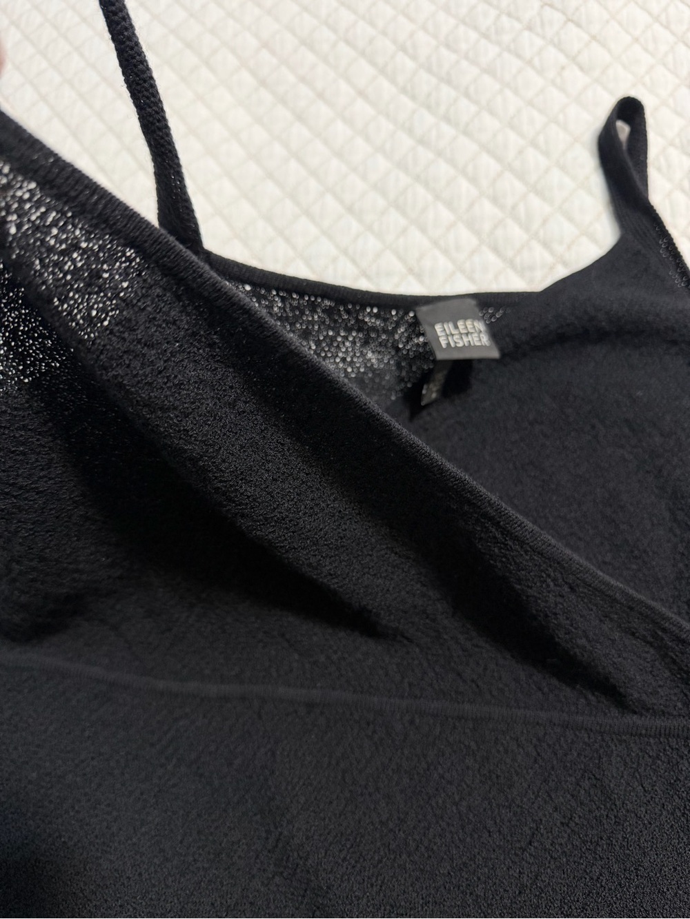 Eileen Fisher 100% Wool Sleeveless Wrap-Style Top - Size M - Black - Picture 7 of 10